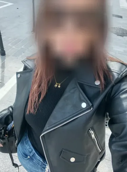 Amelia, 36