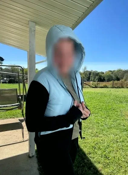 Emma, 40