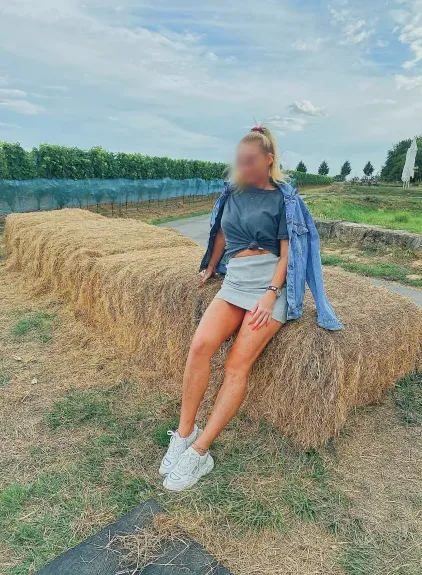 Megan, 38