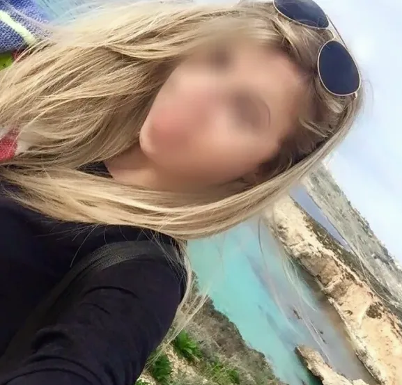 Reeta, 34