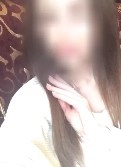 Samantha, 29